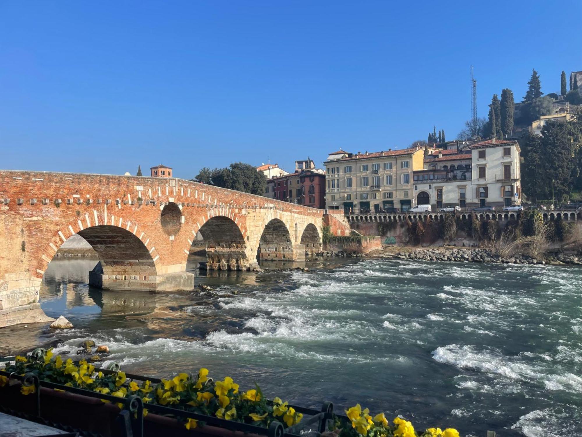 Primavera Al Teatro Romano Verona Luaran gambar