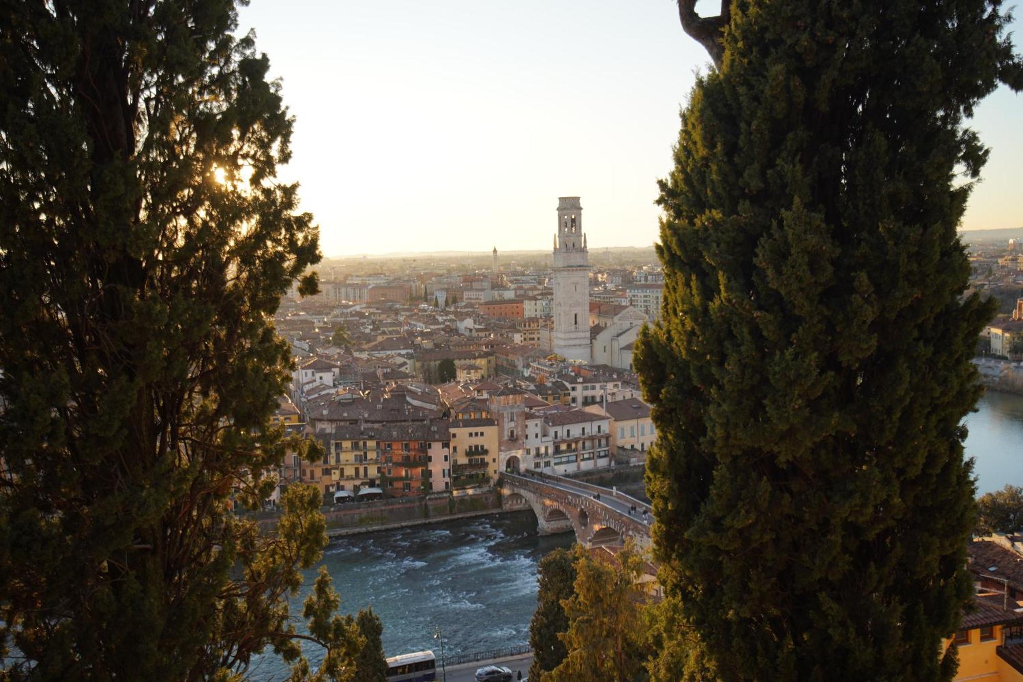 Primavera Al Teatro Romano Verona Luaran gambar